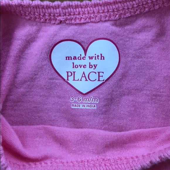 Children’s Place 2 pack bodysuits - 3-6mthns - Picture 5 of 6